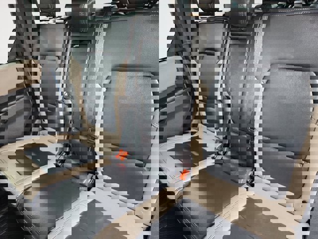 Used 2024 Ford Bronco Wildtrak image 13