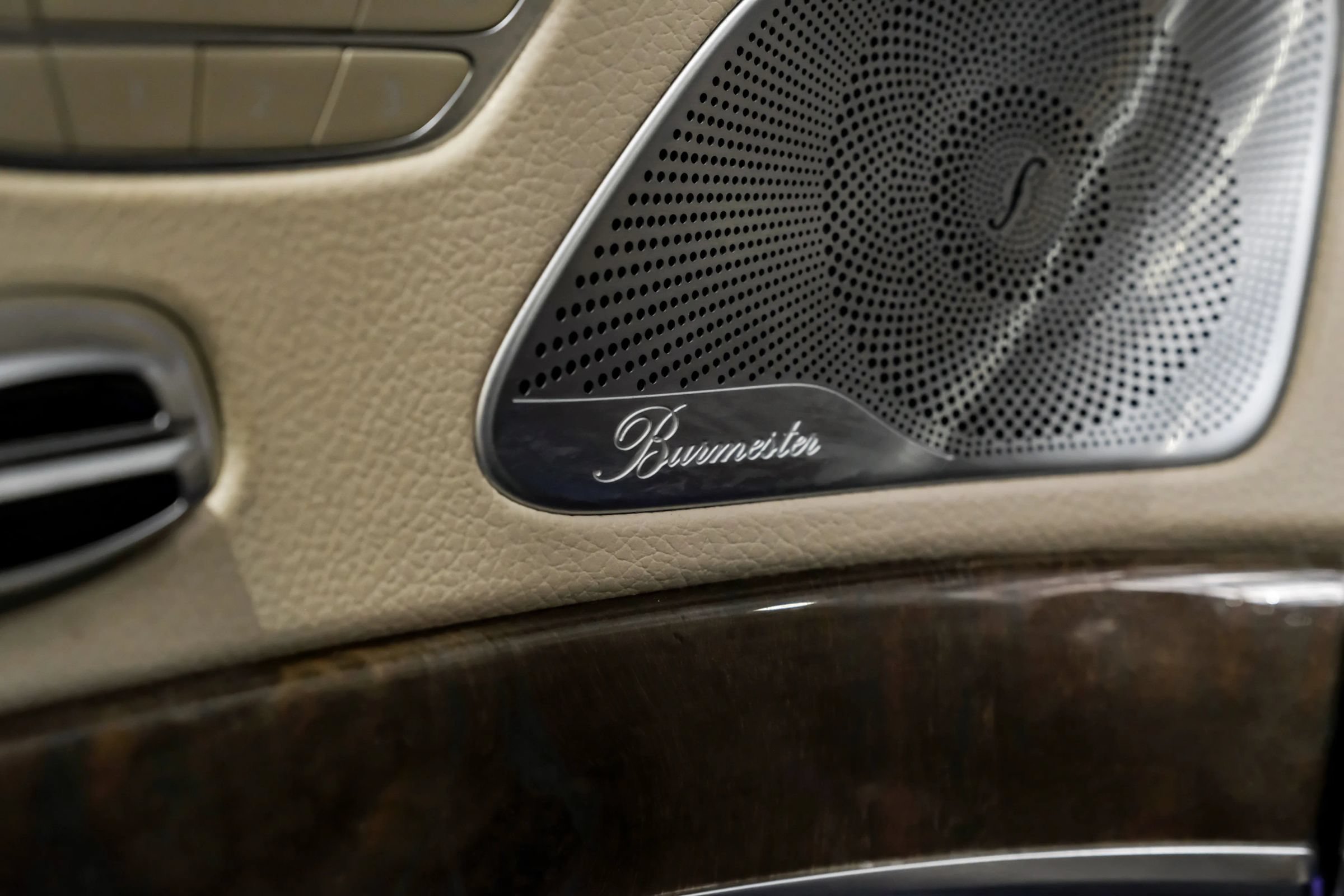 Used 2015 Mercedes-Benz S 550 Sedan image 46