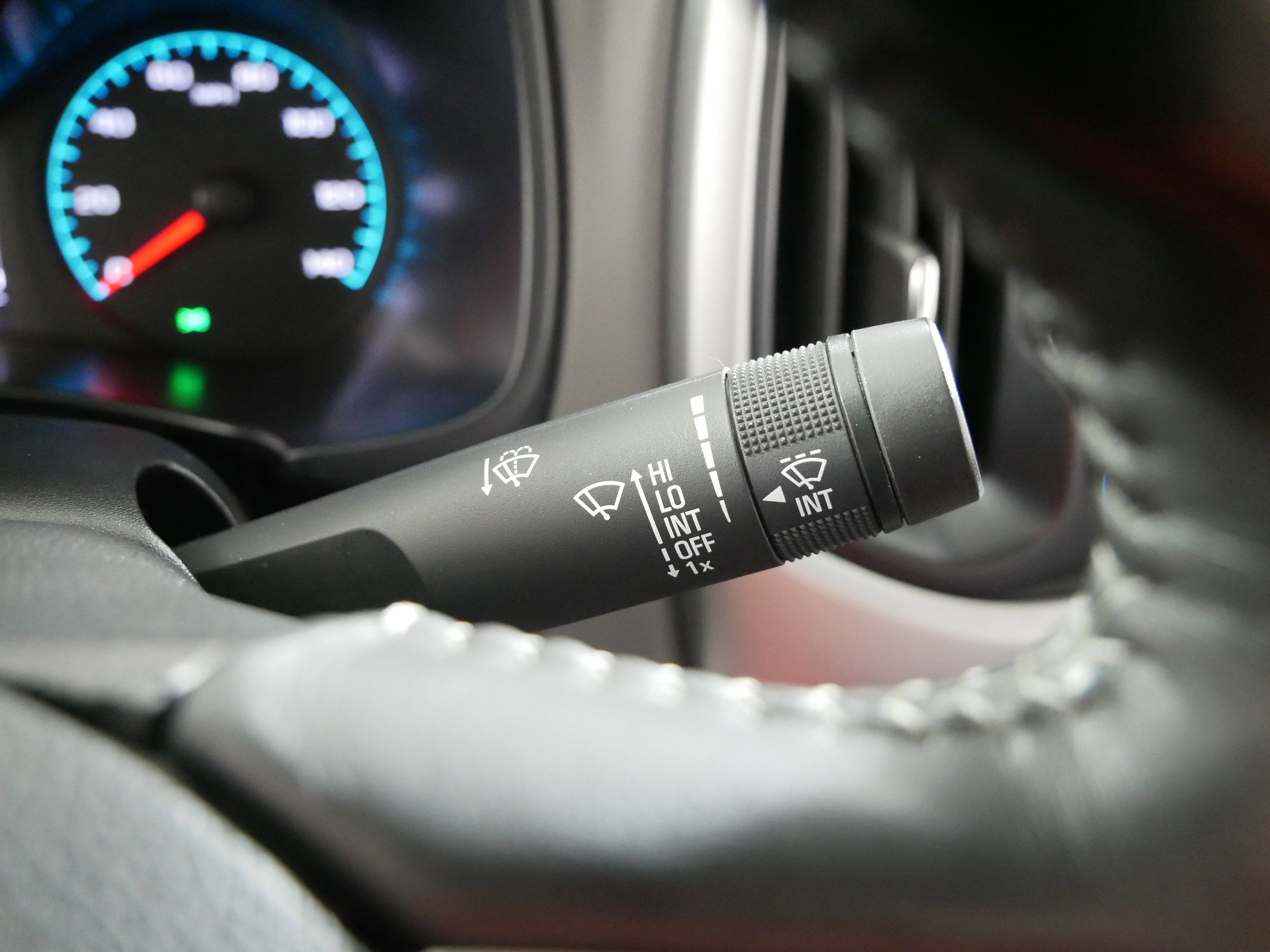 Certified 2015 Chevrolet Colorado LT w/ LT Convenience Package image 31