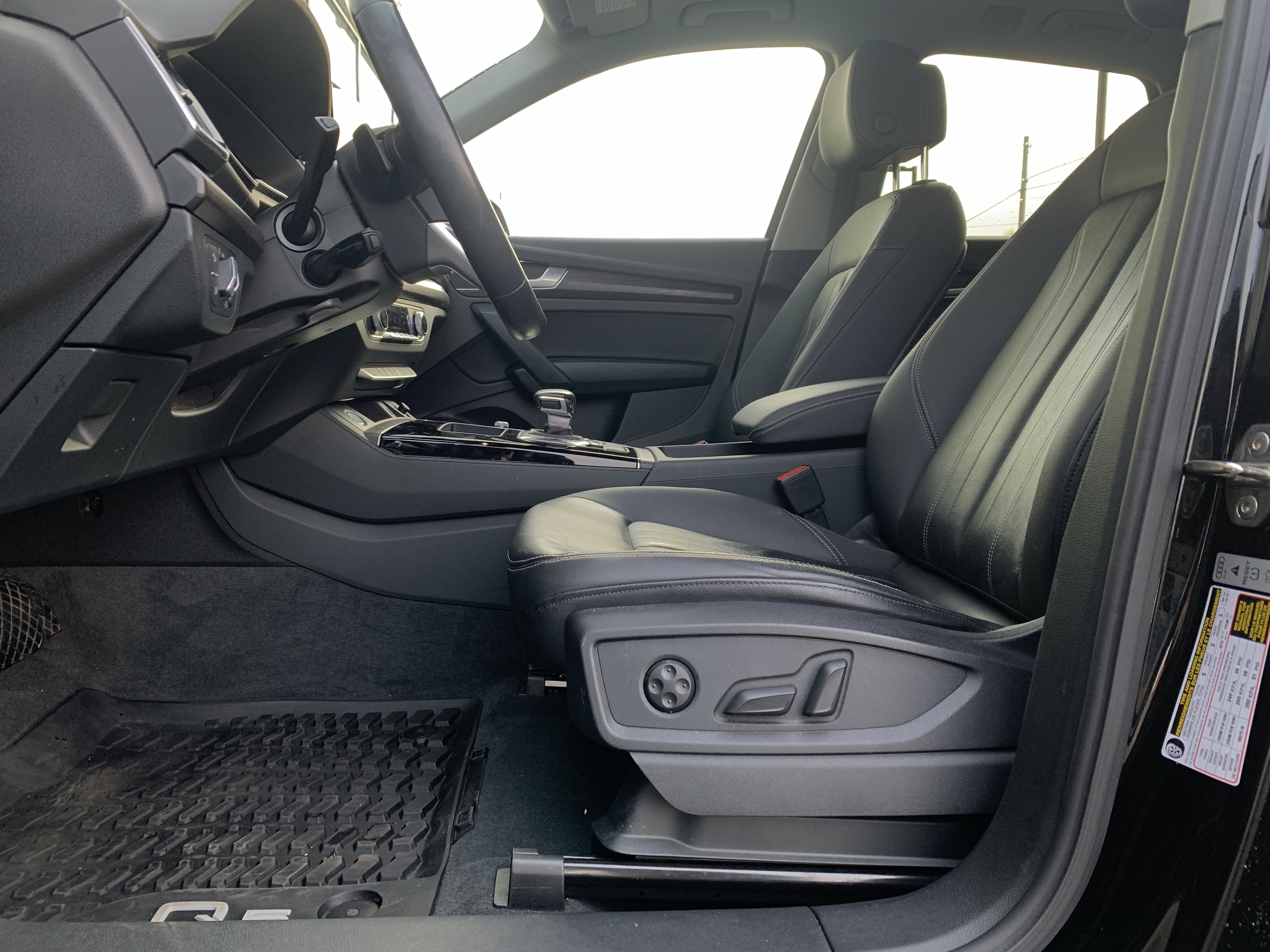 Certified 2023 Audi Q5 2.0T Premium image 5