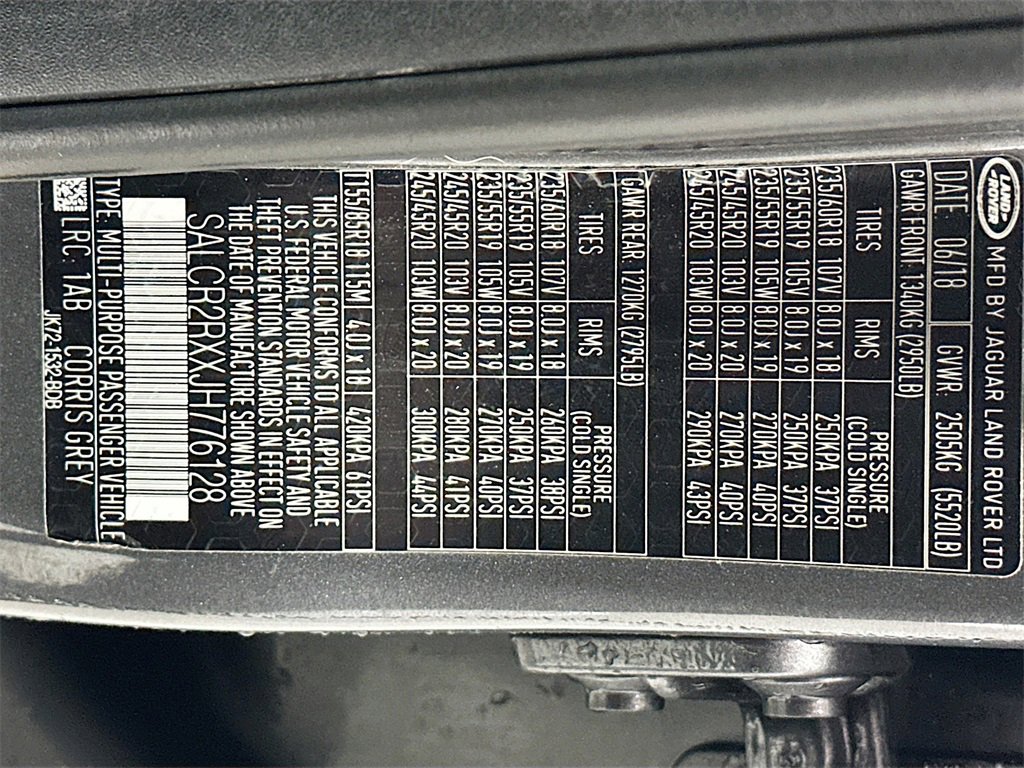 Used 2018 Land Rover Discovery Sport HSE image 34