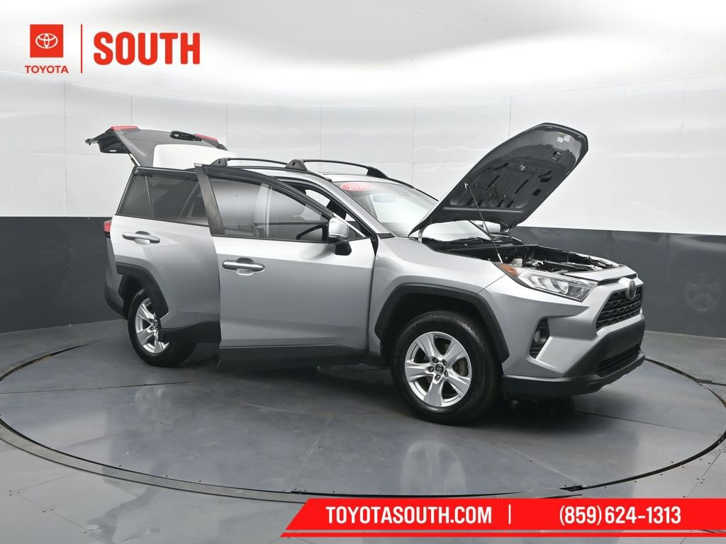 Used 2019 Toyota RAV4 XLE w/ Carpet Mat Package AWD/4WD image 55