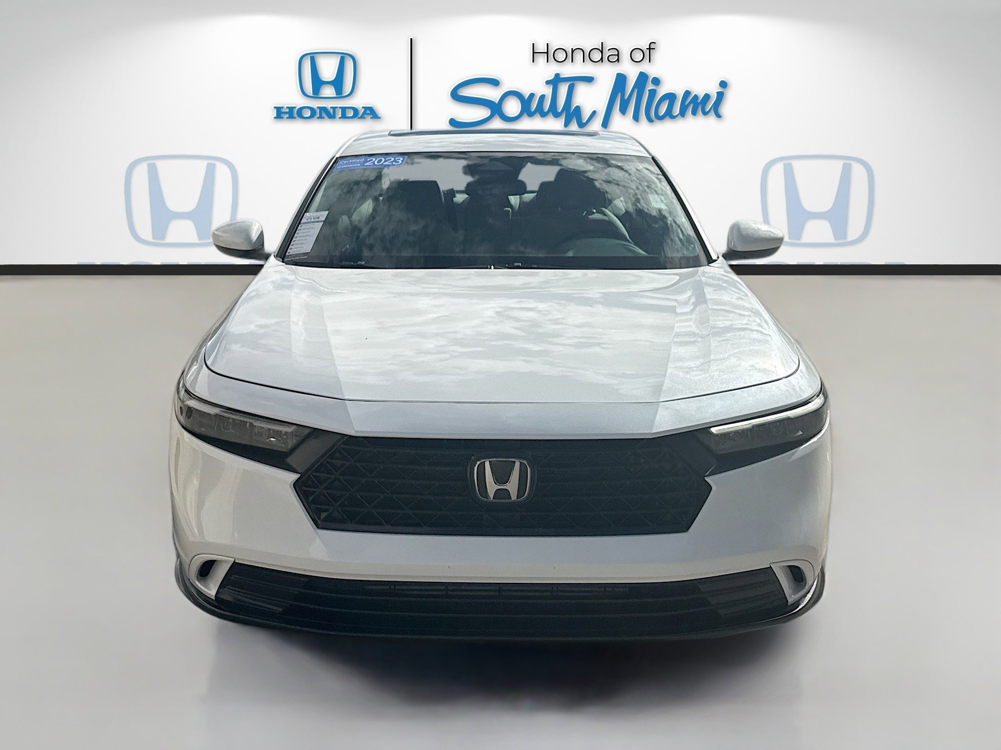 Used 2023 Honda Accord EX image 2