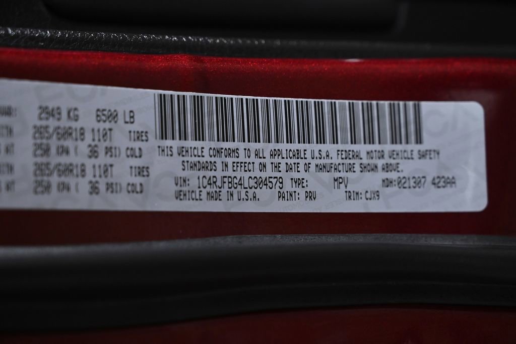 Used 2020 Jeep Grand Cherokee Limited w/ Premium Lighting Group image 37