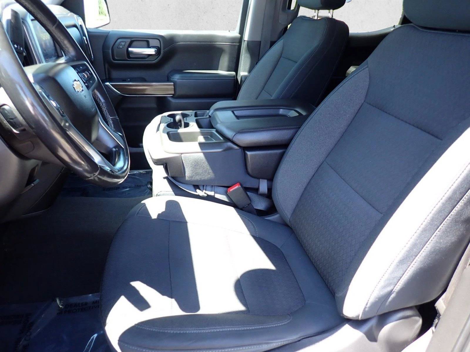 Used 2019 Chevrolet Silverado 1500 LT w/ Texas Edition AWD/4WD image 12