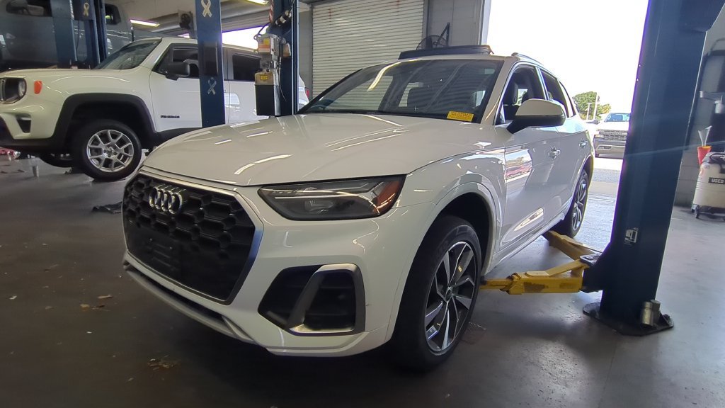 Used 2024 Audi Q5 2.0T Premium Plus AWD/4WD image 1