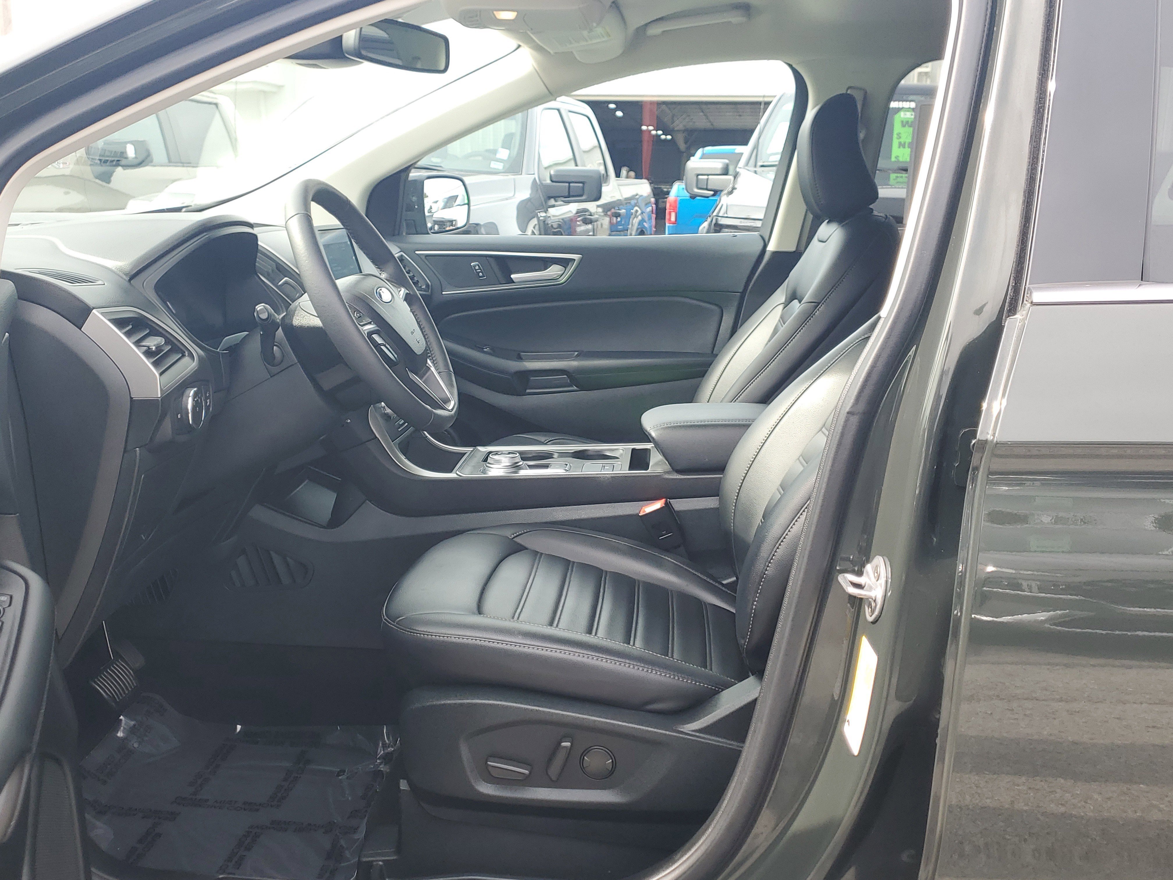 Certified 2022 Ford Edge SEL w/ Convenience Package image 21