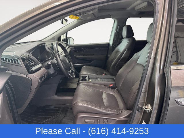 Used 2018 Honda Odyssey Elite image 7