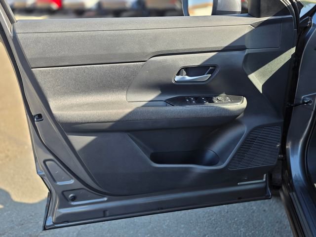 Used 2025 Nissan Kicks SV image 20