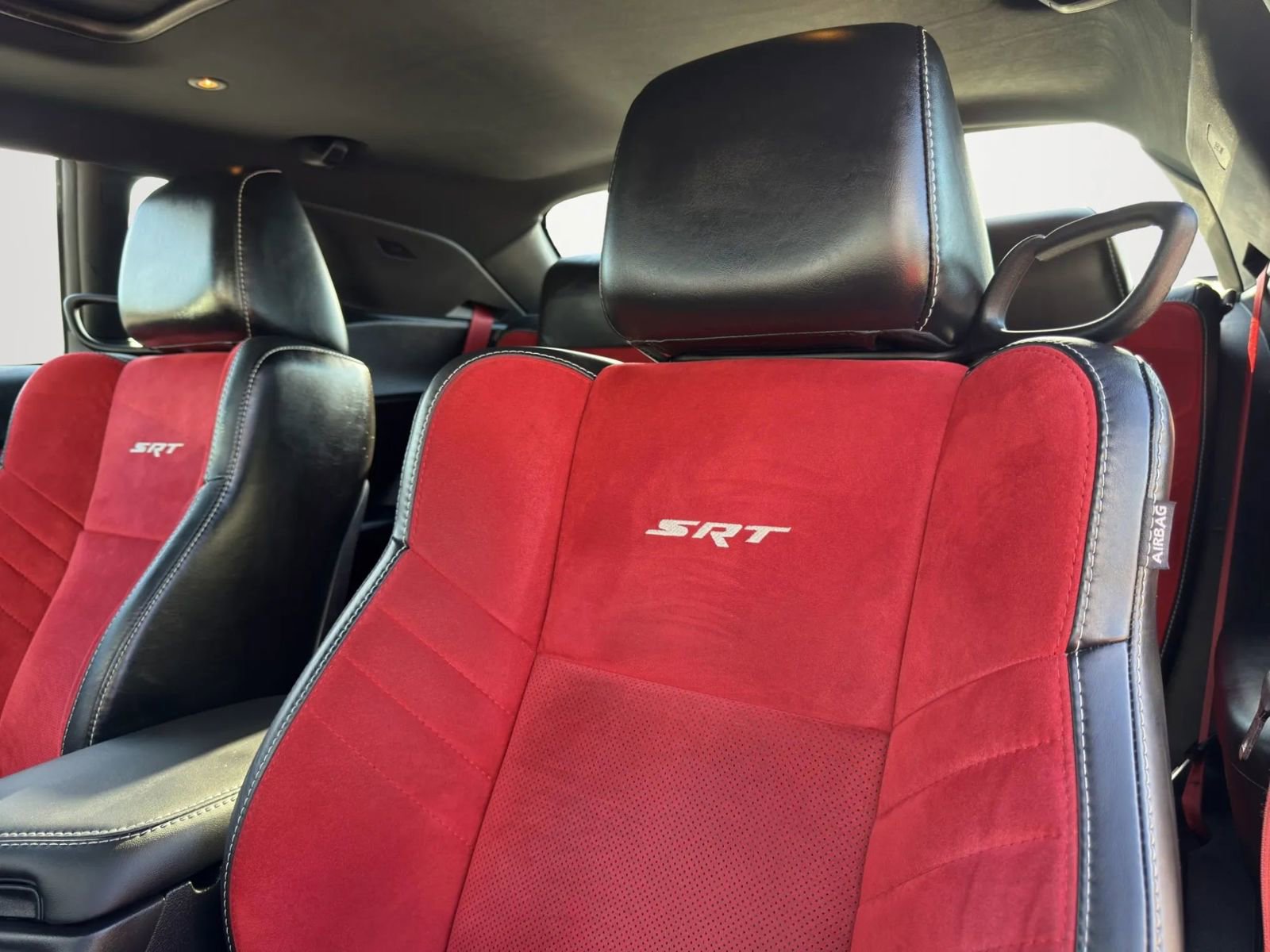 Used 2016 Dodge Challenger SRT w/ Technology Group image 14