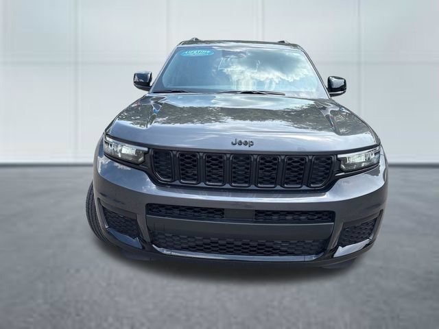 Used 2023 Jeep Grand Cherokee L Laredo AWD/4WD image 6
