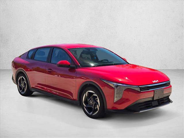 Used 2025 Kia K4 EX image 3