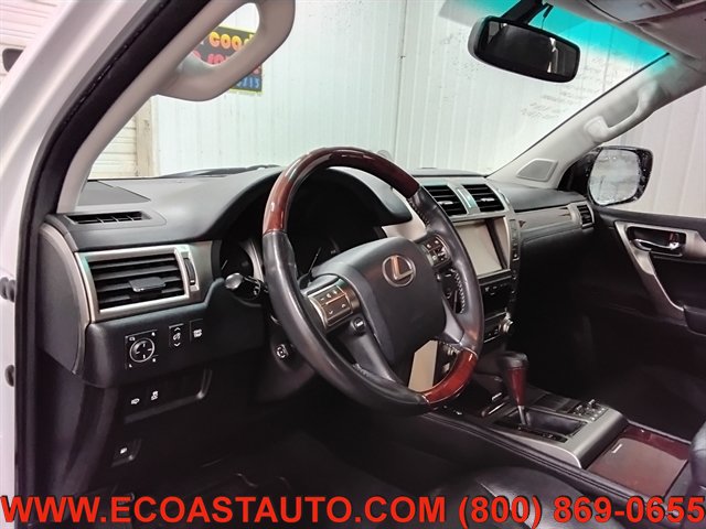 Used 2014 Lexus GX 460 w/ Premium Package AWD/4WD image 11