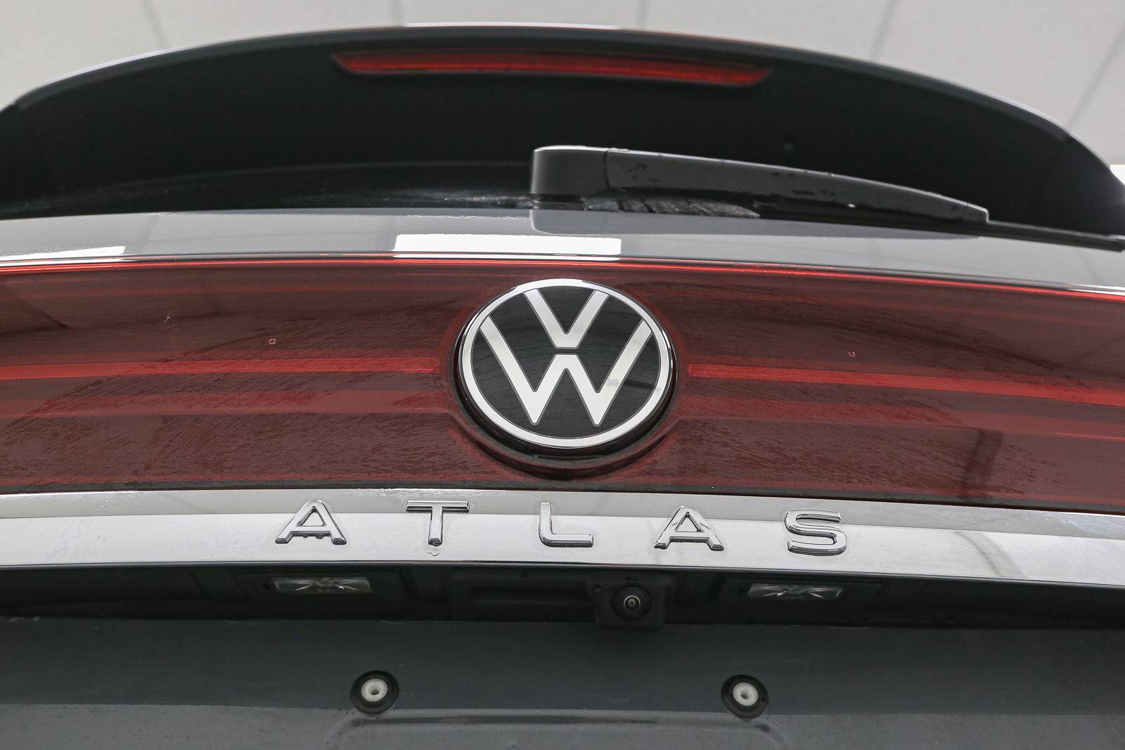 New 2026 Volkswagen Atlas SEL Premium R-Line image 13