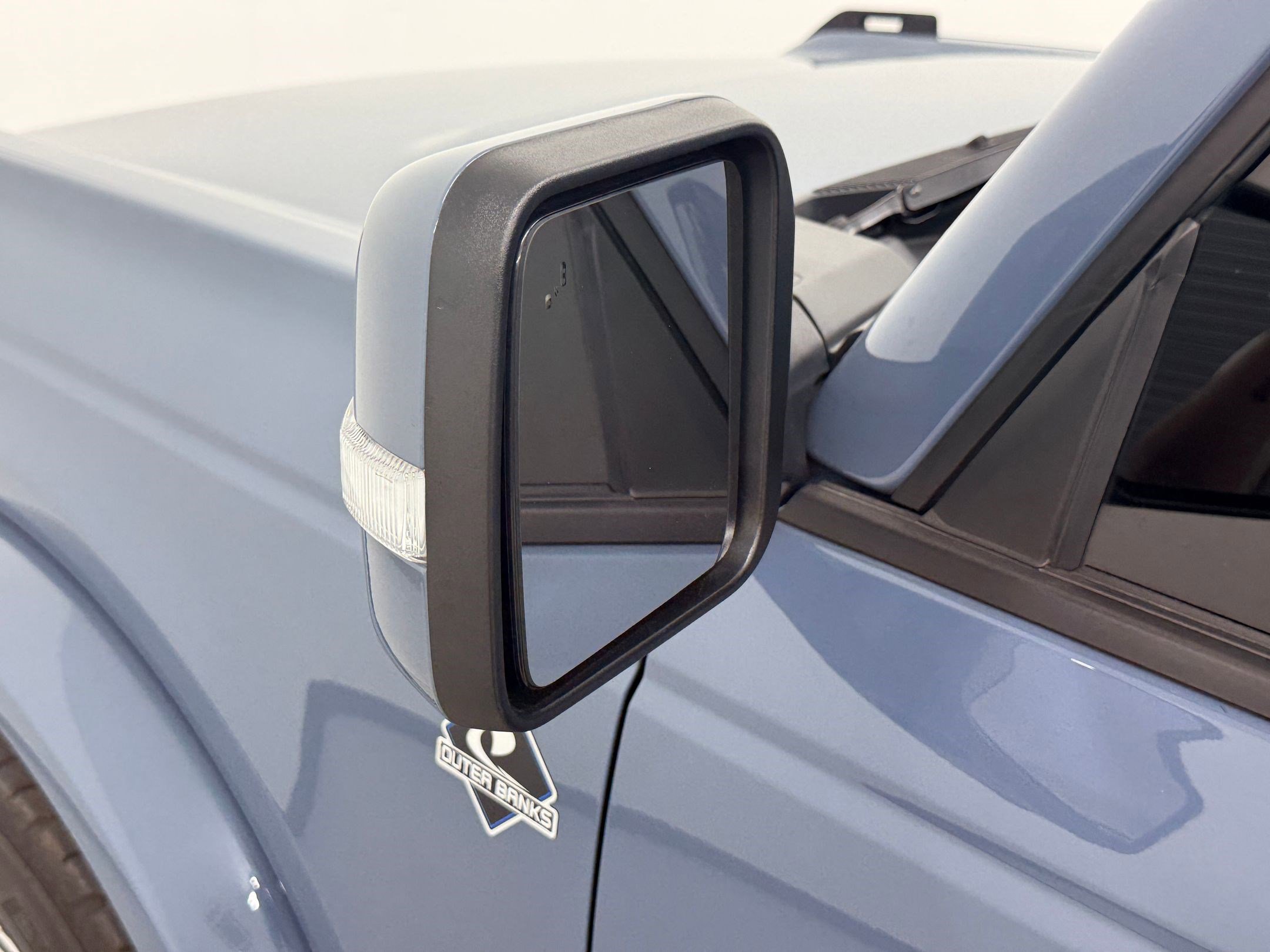 Used 2024 Ford Bronco Outer Banks AWD/4WD image 22