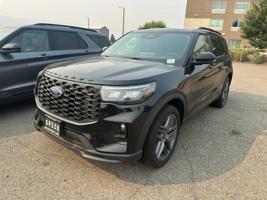 New 2026 Ford Explorer ST-Line w/ ST-Line Street Pack AWD/4WD image 1