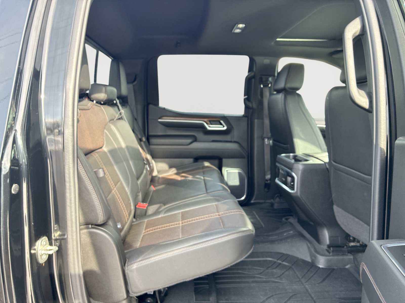 Certified 2022 Chevrolet Silverado 1500 High Country w/ High Country Premium Package image 34