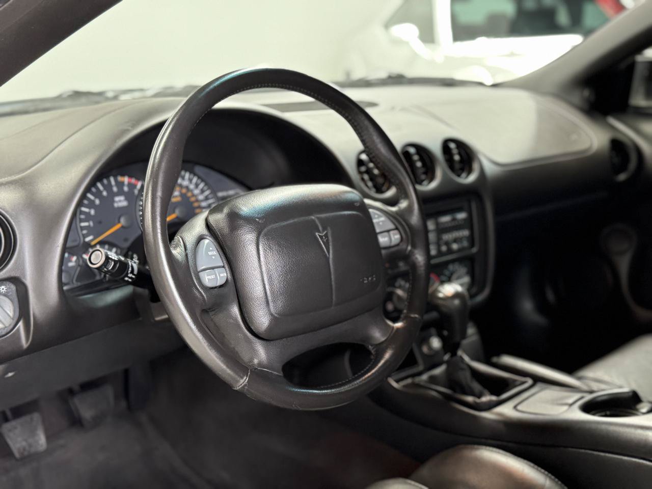Used 2000 Pontiac Firebird Formula RWD image 37
