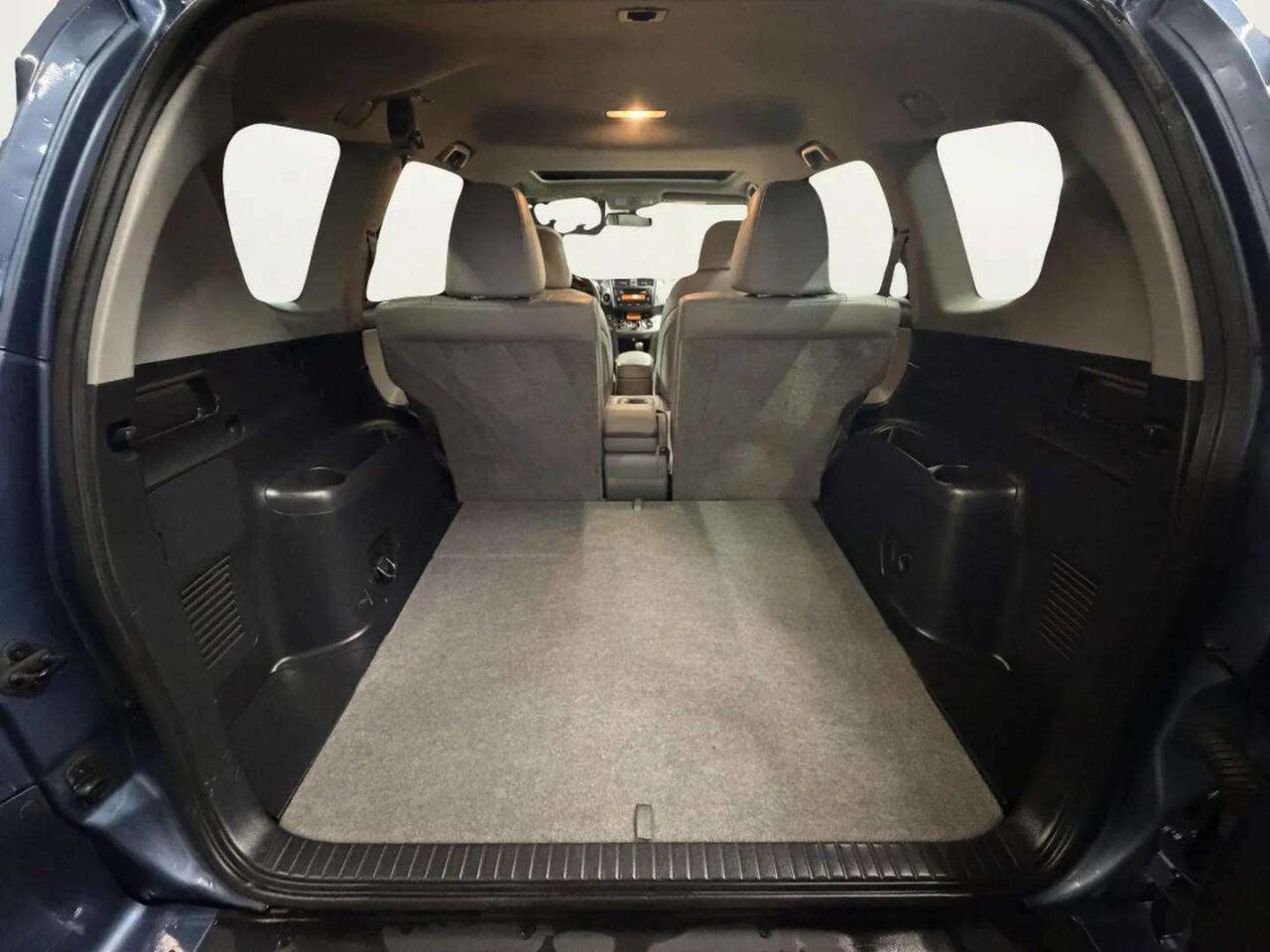 Used 2012 Toyota RAV4 Limited w/ Premium Plus Value Pkg image 8