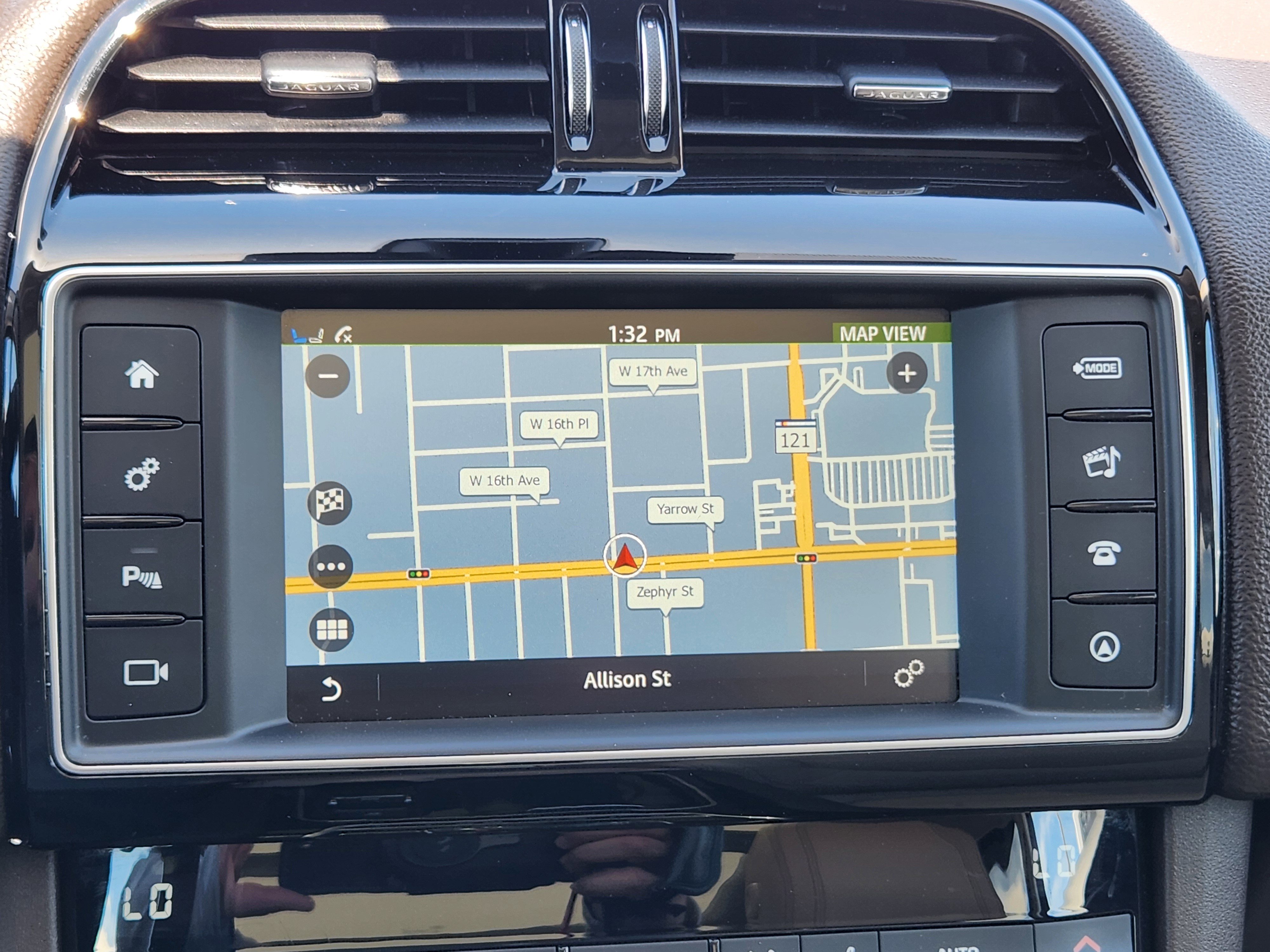 Used 2018 Jaguar F-PACE Prestige AWD/4WD image 10