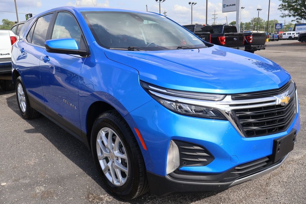 Used 2024 Chevrolet Equinox LT AWD/4WD image 10
