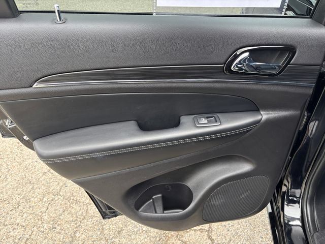 Used 2021 Jeep Grand Cherokee Limited AWD/4WD image 20