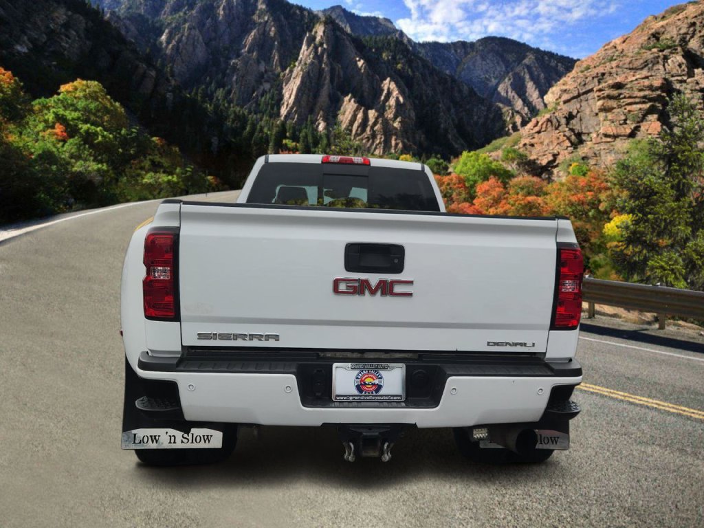 Used 2015 GMC Sierra 3500 Denali w/ Duramax Plus Package AWD/4WD image 4