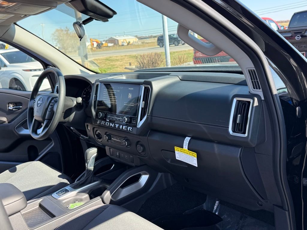 New 2026 Nissan Frontier SV w/ Tow Package image 15