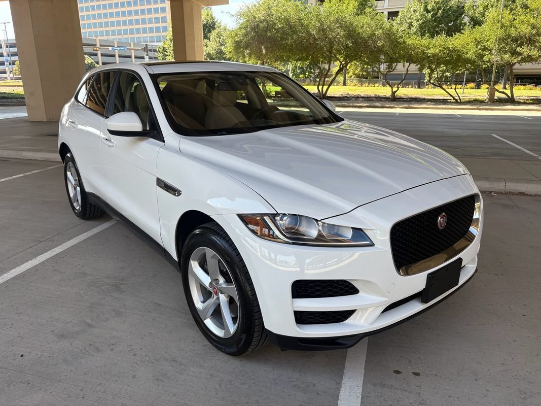 Used 2018 Jaguar F-PACE Premium AWD/4WD image 4