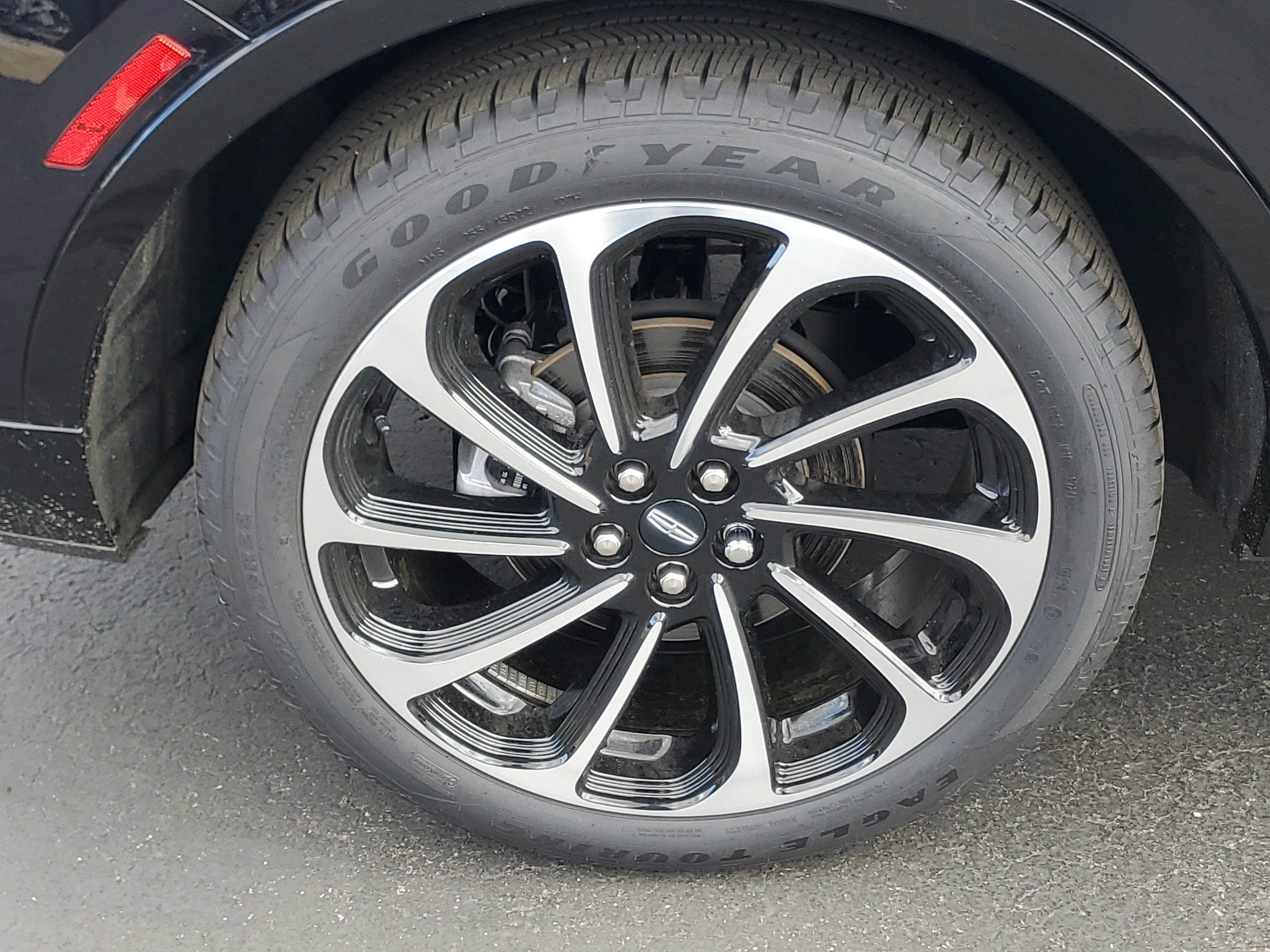 New 2025 Lincoln Nautilus Black Label image 5