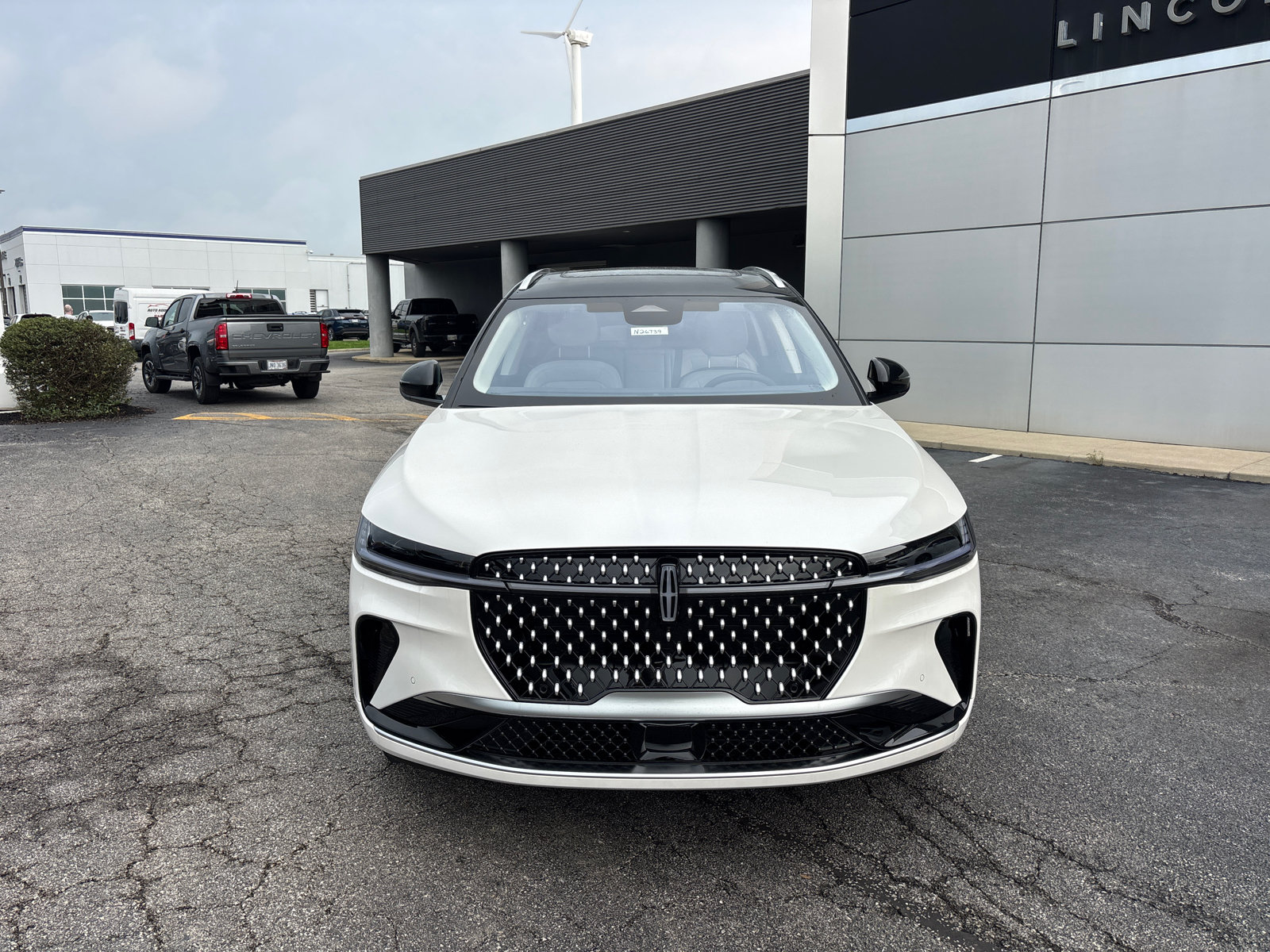 New 2026 Lincoln Nautilus Reserve AWD/4WD image 2