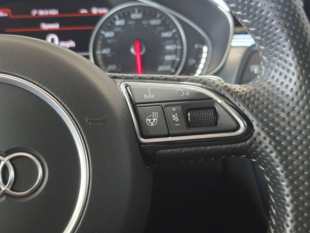 Used 2015 Audi RS 7 Prestige w/ Carbon-Optic Package AWD/4WD image 16