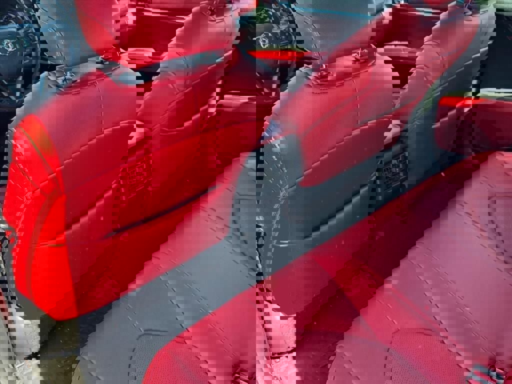 Used 2021 Toyota Camry XSE image 15