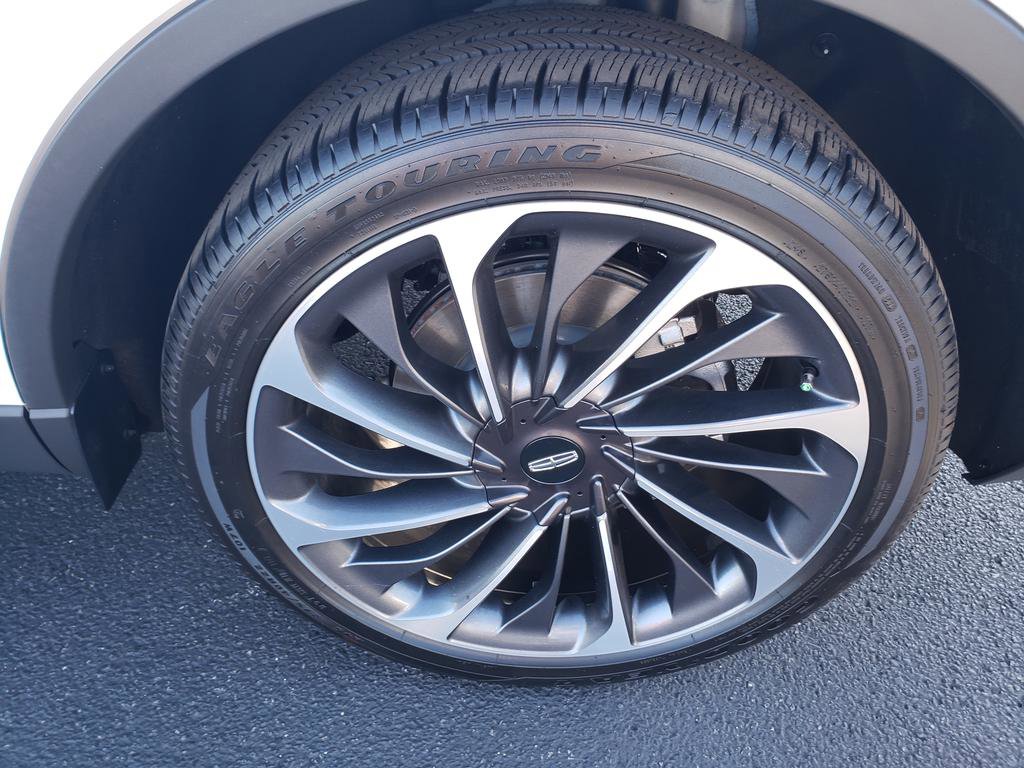 Used 2025 Lincoln Aviator Reserve w/ Equipment Group 201A image 27
