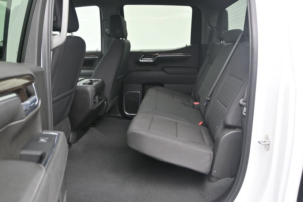 Used 2023 Chevrolet Silverado 1500 LT RWD image 14