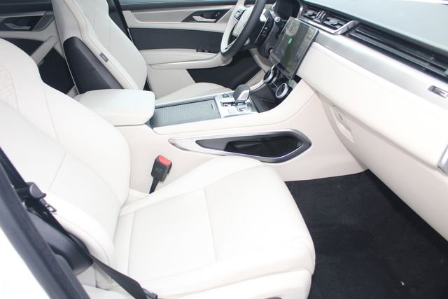 New 2026 Jaguar F-PACE R-Dynamic S image 3