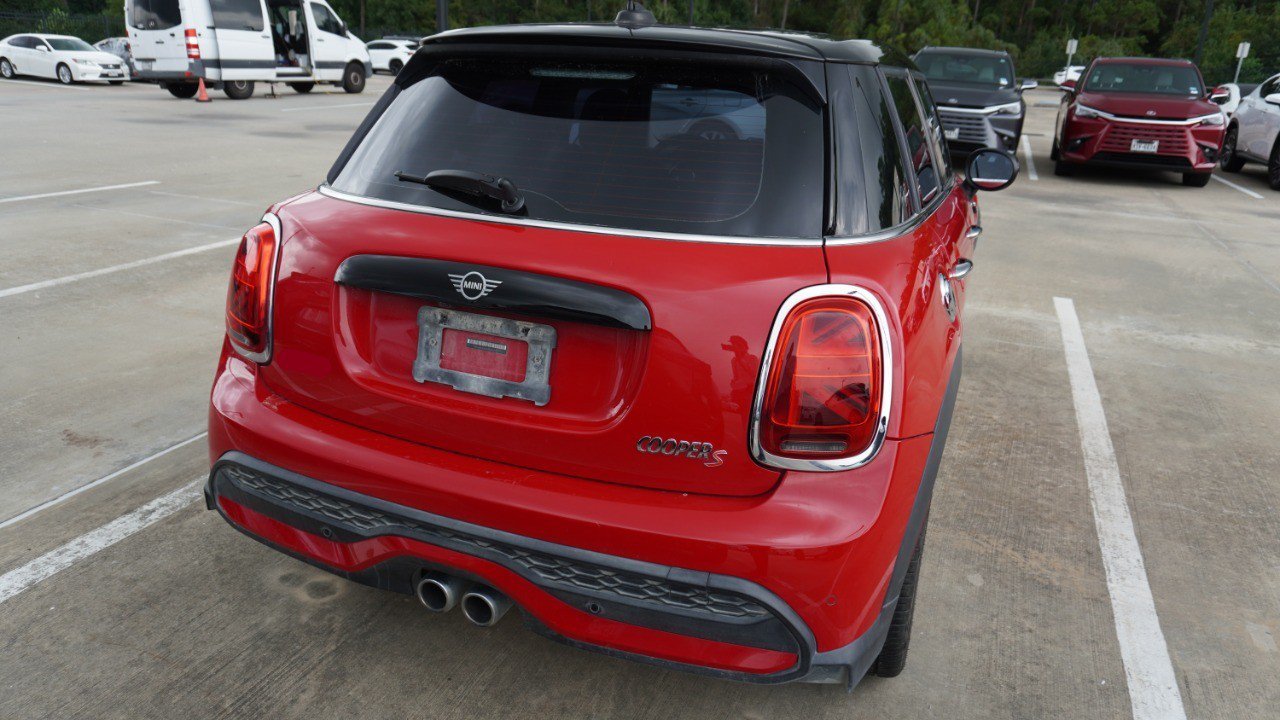 Used 2022 MINI Cooper S FWD image 8