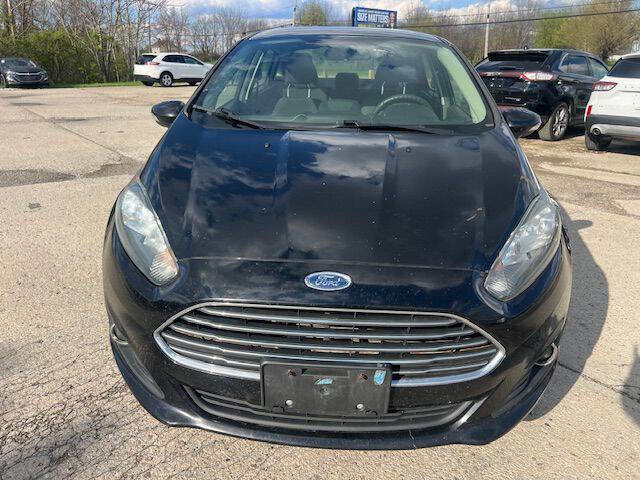 Used 2019 Ford Fiesta SE w/ Equipment Group 202A image 2