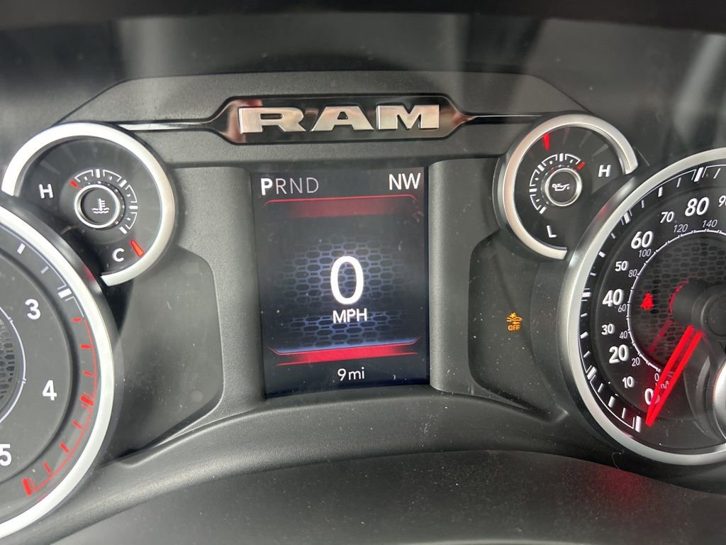 New 2026 RAM 5500 Tradesman w/ Chrome Appearance Group AWD/4WD image 18