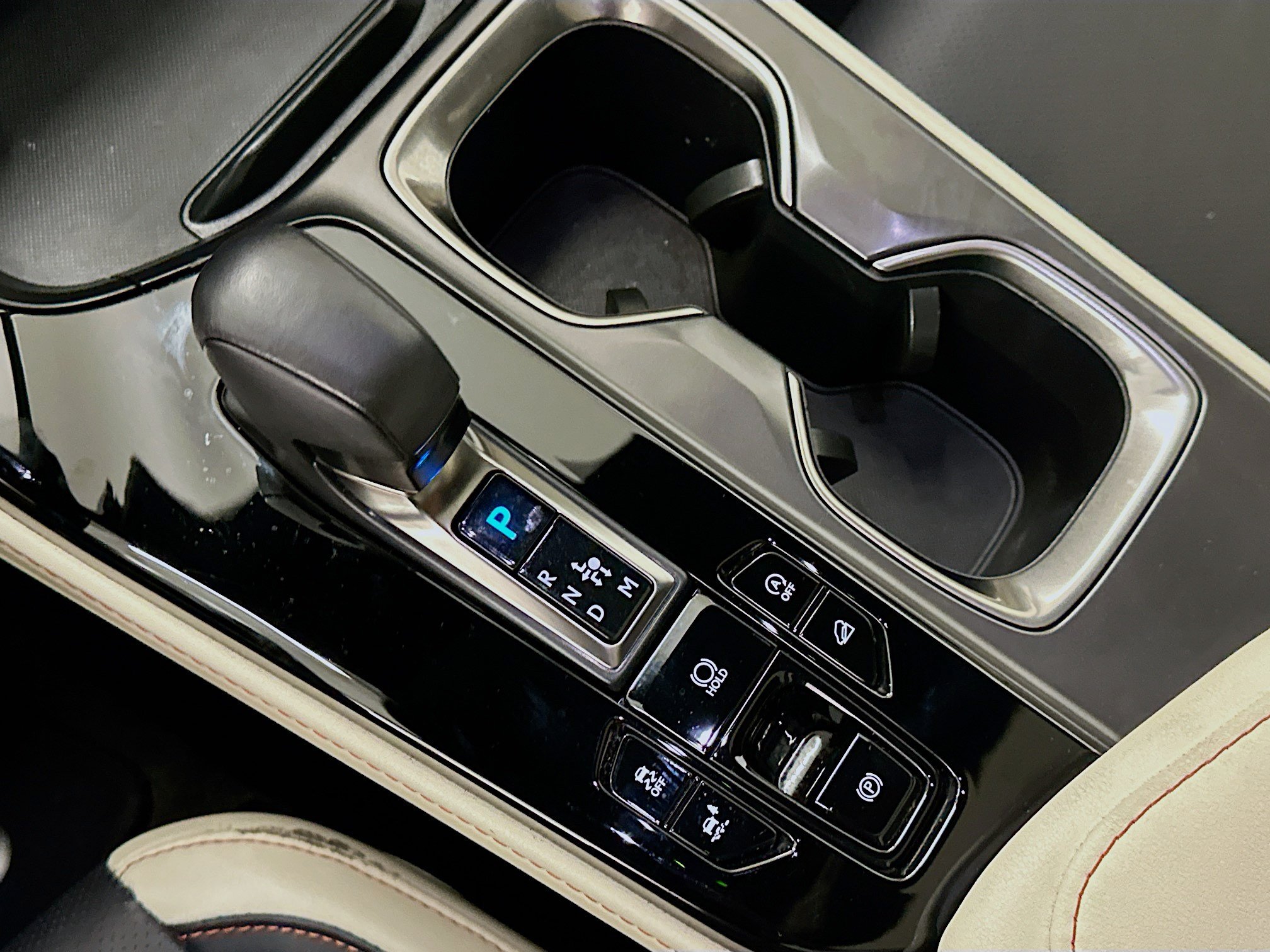 Used 2024 Lexus NX 350 AWD w/ Cold Area Package image 25