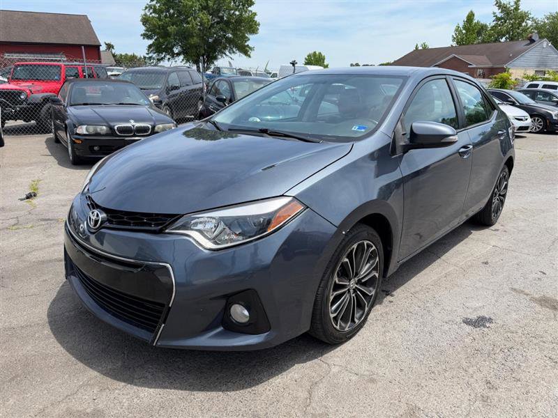 Used 2015 Toyota Corolla S FWD image 2