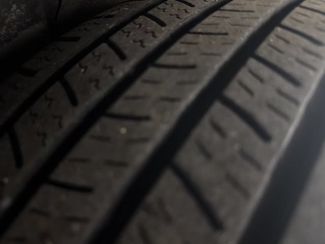 Used 2023 Chrysler Pacifica Touring-L FWD image 36