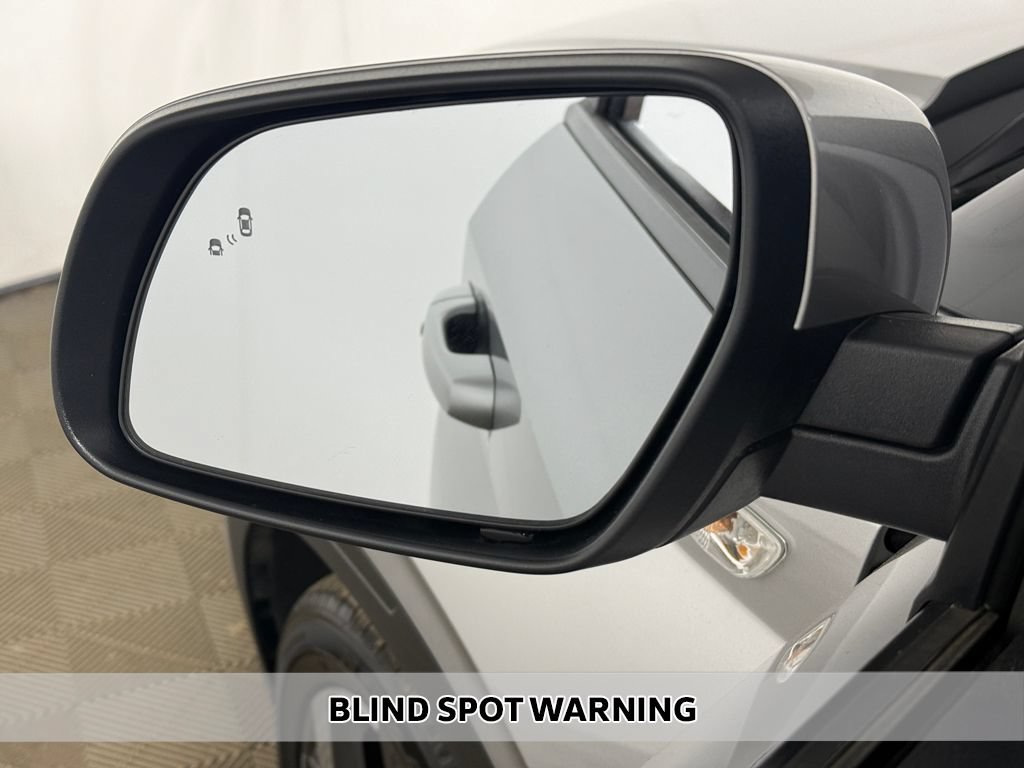 Certified 2026 Hyundai Venue SEL FWD image 4