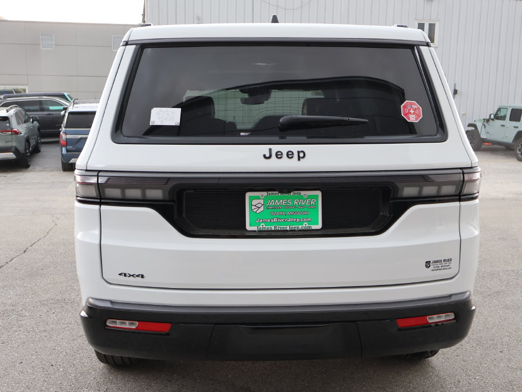 New 2026 Jeep Grand Wagoneer Limited AWD/4WD image 4