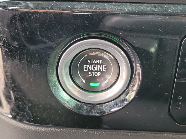 Used 2022 Chevrolet Silverado 1500 RST AWD/4WD image 29