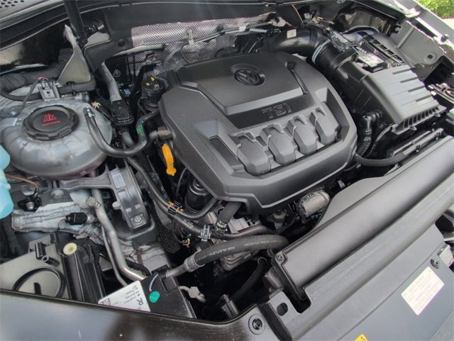 Certified 2023 Volkswagen Tiguan SE image 17