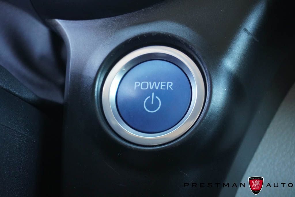 Used 2024 Toyota Sienna XLE AWD/4WD image 30