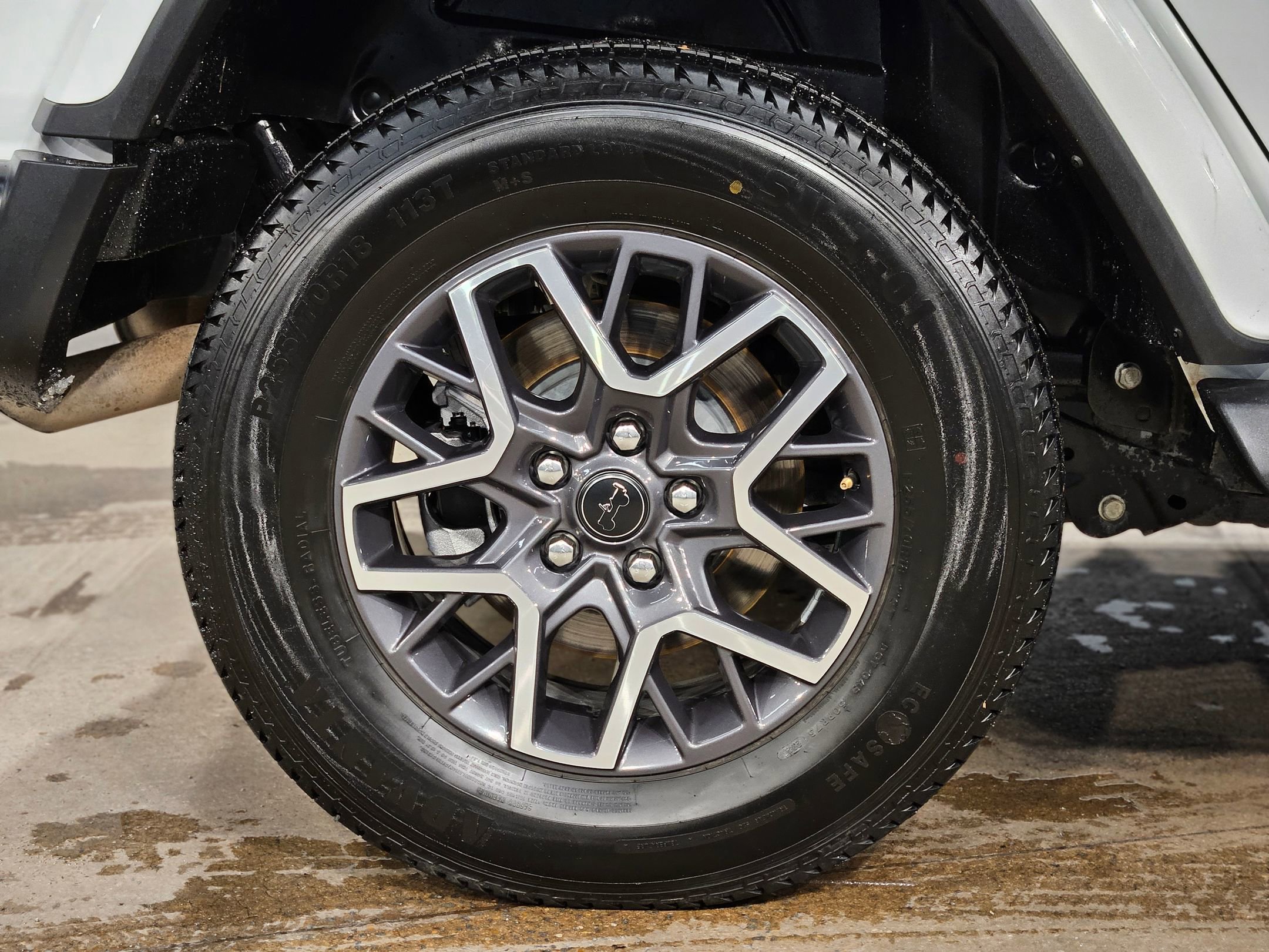 Used 2024 Jeep Wrangler Sahara image 17