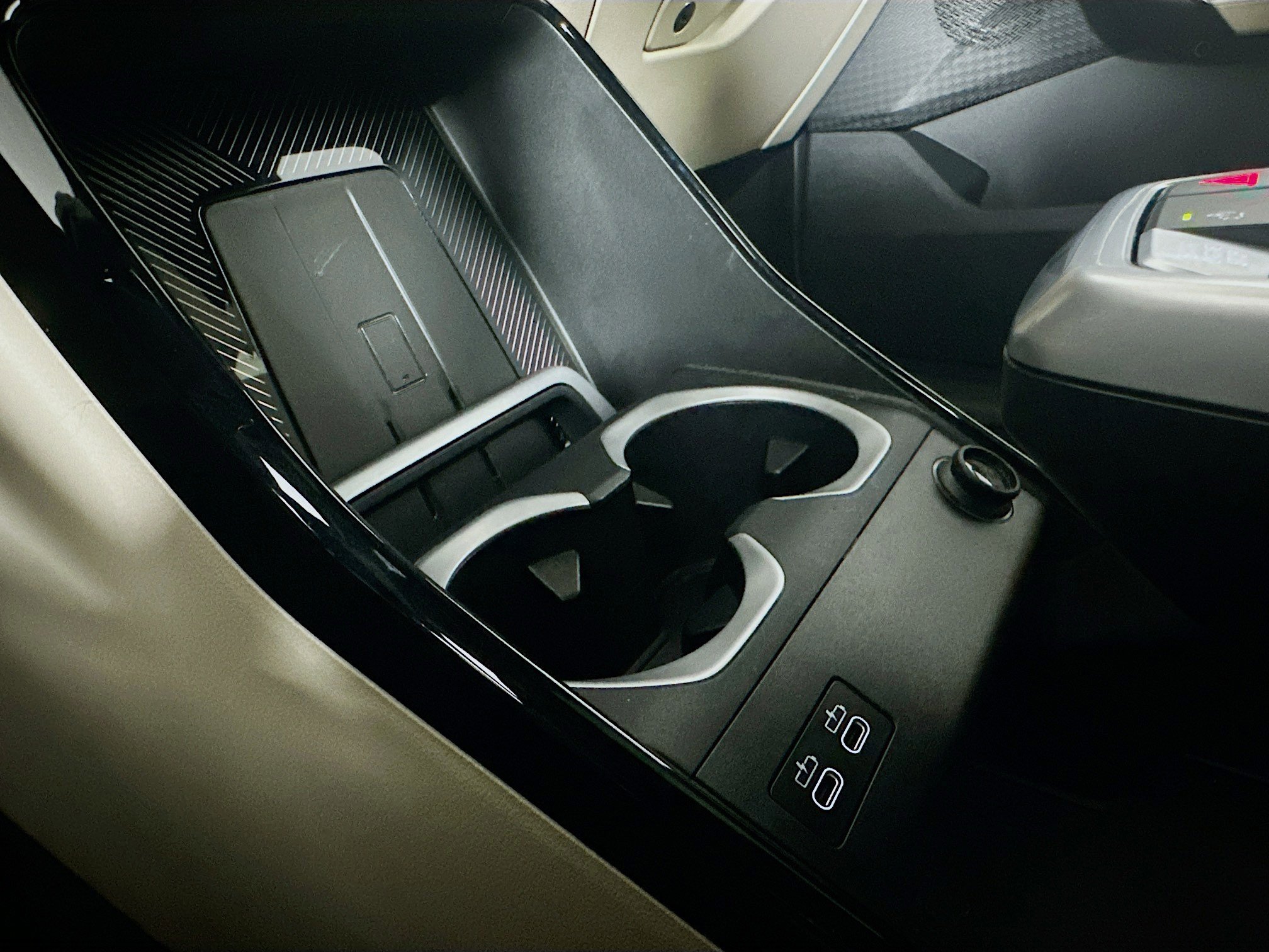 Used 2025 BMW X2 xDrive28i image 26