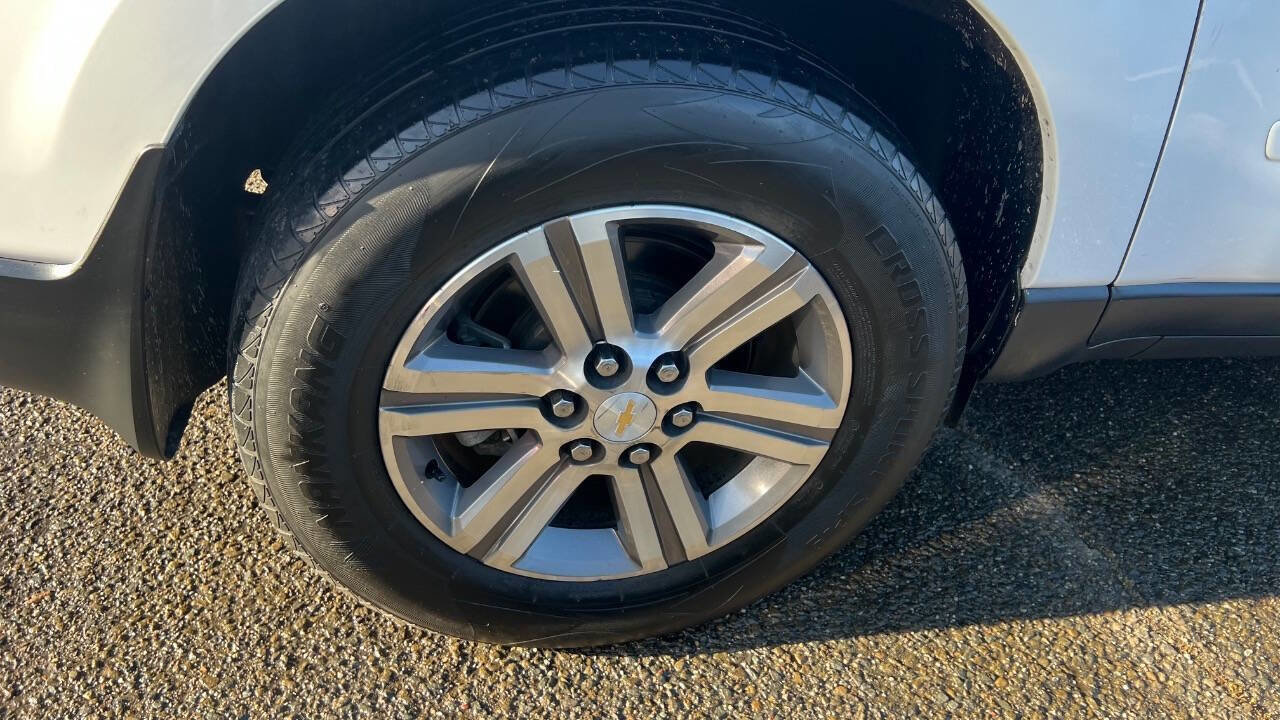 Used 2016 Chevrolet Traverse LT image 32